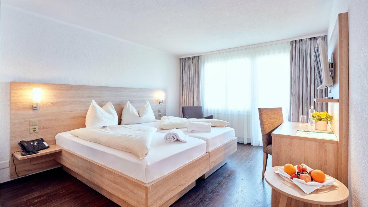 Hotel Kreuz Leissigen Екстериор снимка